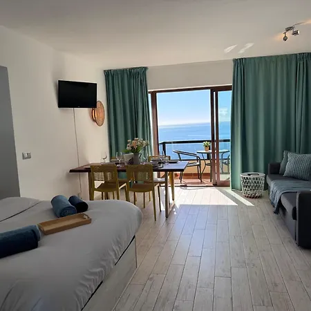 شقة Aloha Playa Sea Views